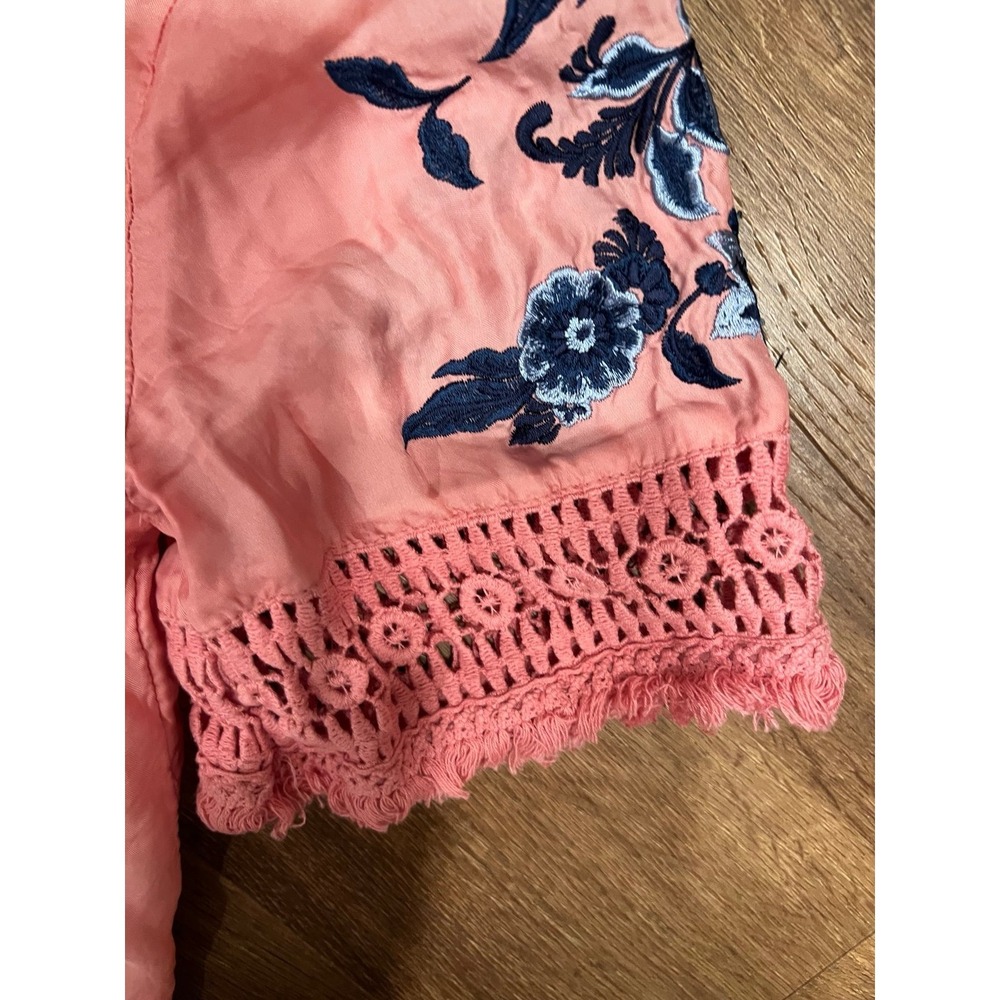 Sundance embroidered pink coral top size large - Picture 2 of 5
